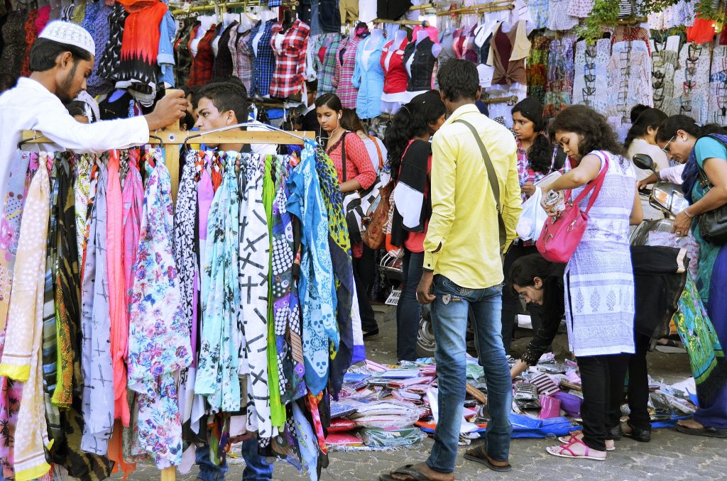 Pasar Di Mumbai Yang Cocok Untuk Tawar Menawar